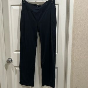 All in motion flare leggings